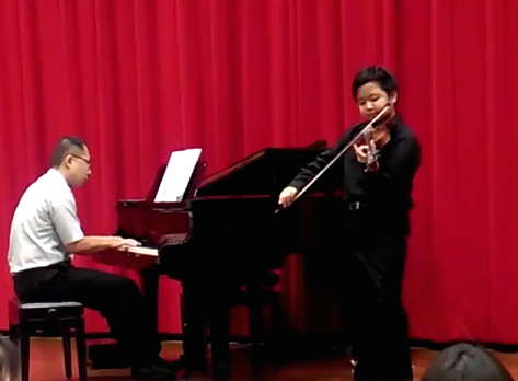 恭喜 秉軒 巴哈小提琴全省比賽決賽第二名 ！ @
			
				張偉軒小提琴
			
		